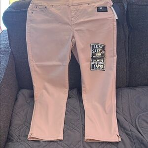 Lux Satin Women's Soft Capri Pants - Blush